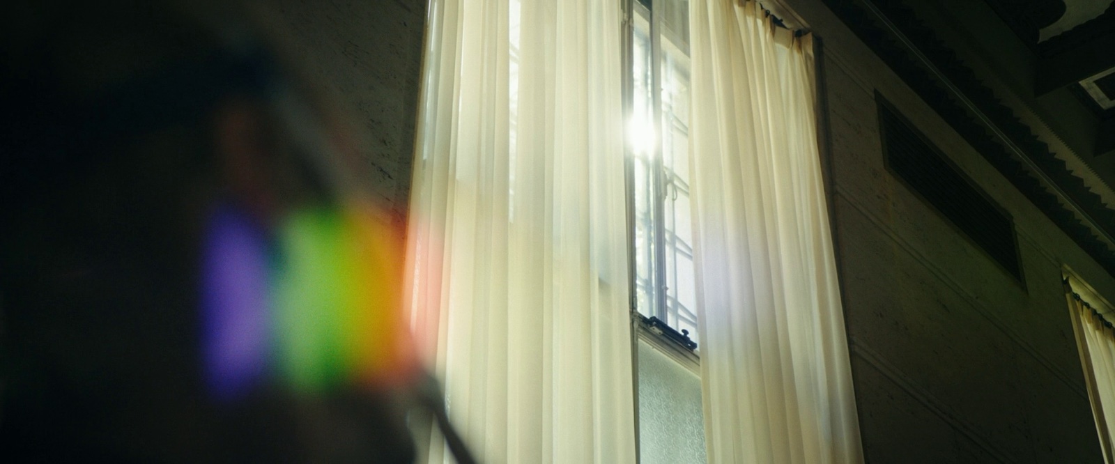 Bliss — production design by Kasra Farahani, image 27