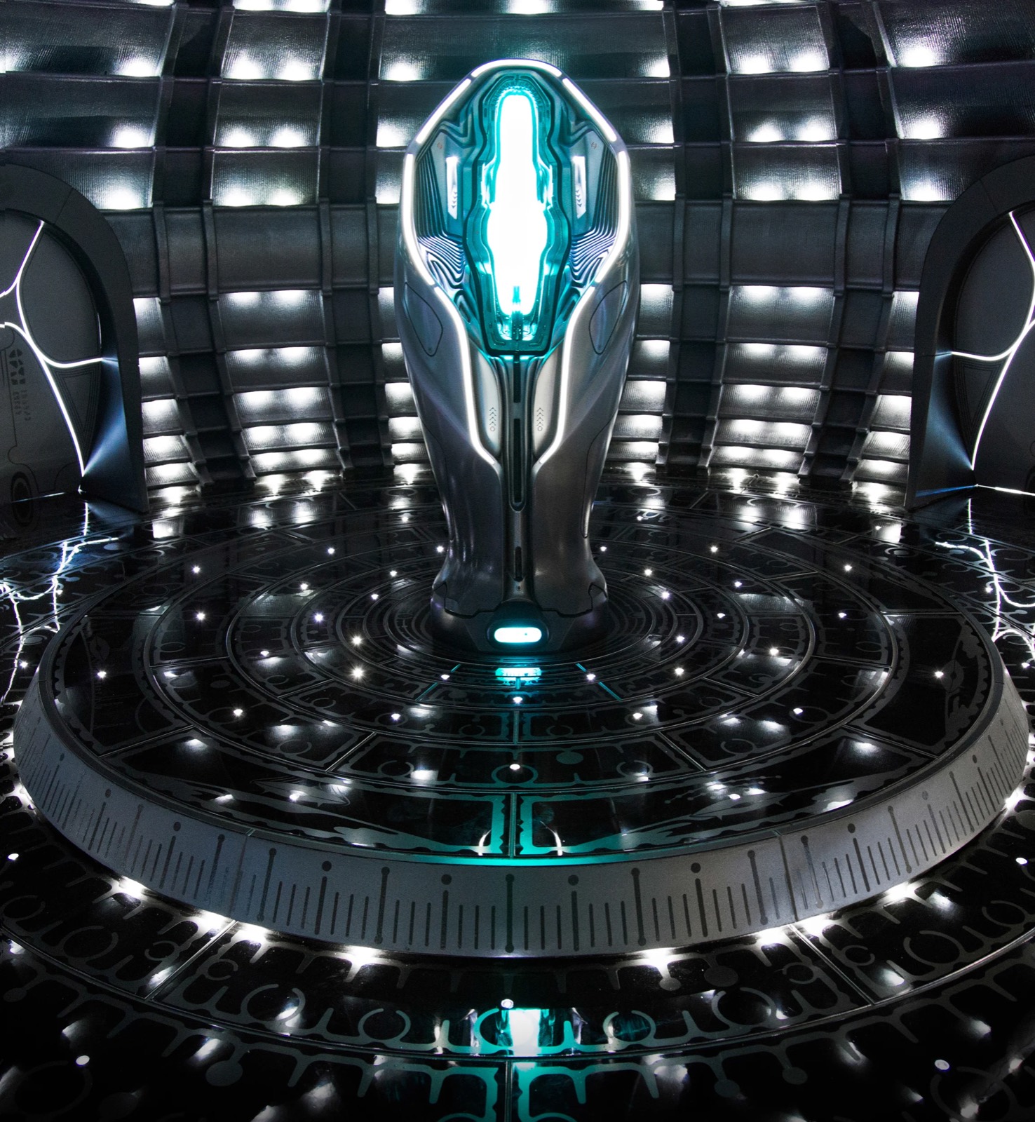 Earth to Echo — production design by Kasra Farahani, image 6
