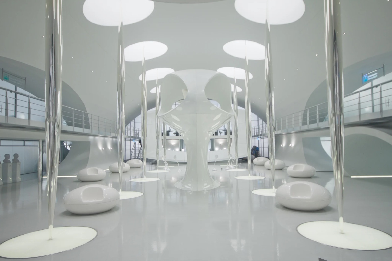 Men in Black 3 — art direction by Kasra Farahani, image 4
